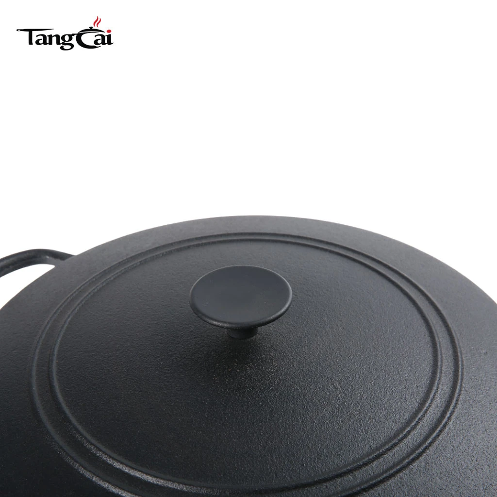 Sart&eacute;n para estofar poco profunda de hierro fundido previamente sazonado con tapa, ideal para dorar, estofar y asar en interiores y exteriores